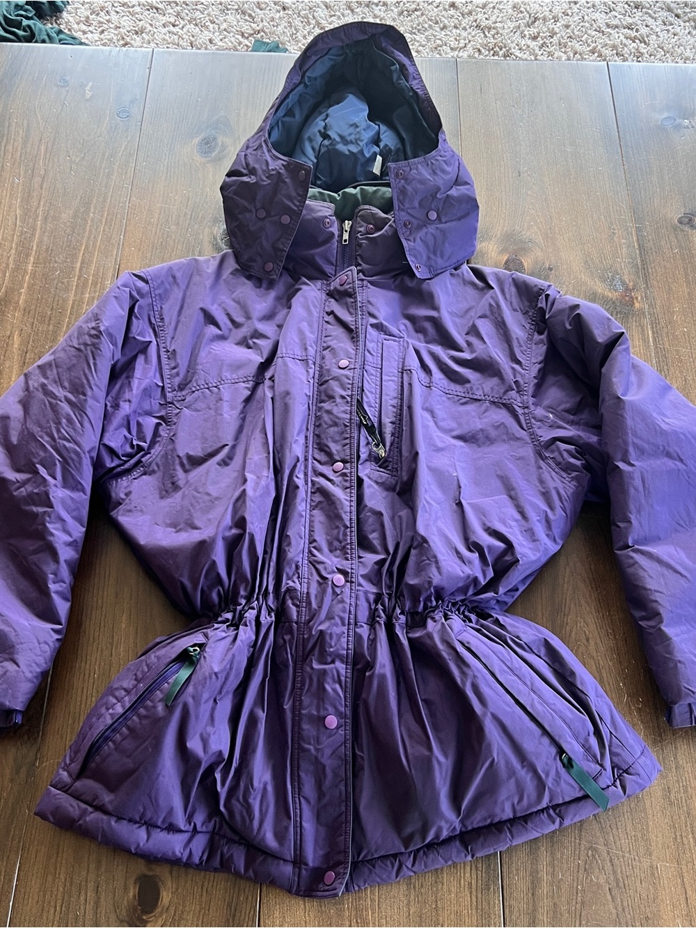 Patagonia vintage 1990s womens purple insulated hooded ski parka/jacket-large